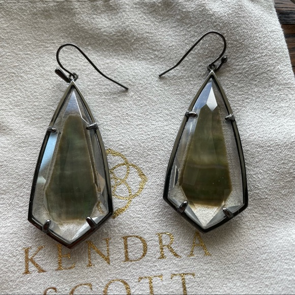 Kendra Scott Jewelry - Kendra Scott Caroline Earrings